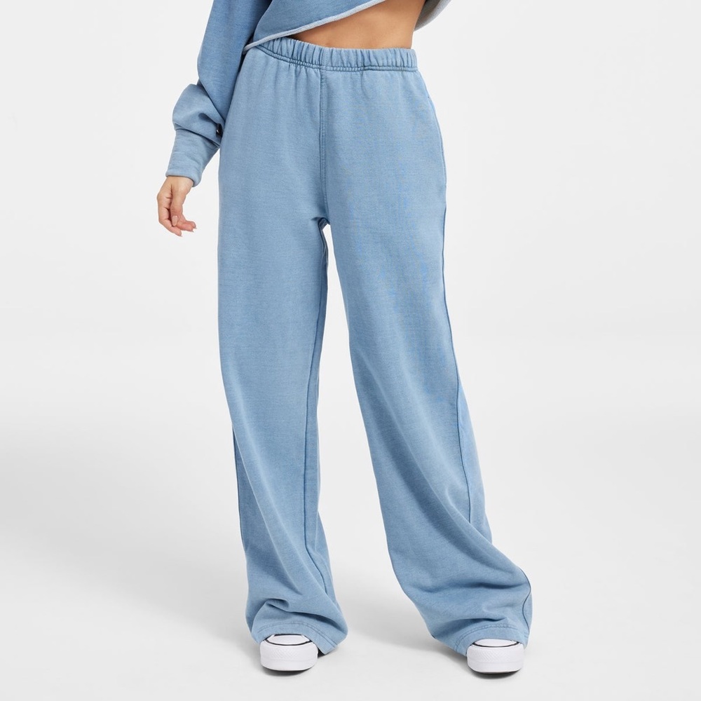 Good American Light Blue Wide Leg Sweatpants